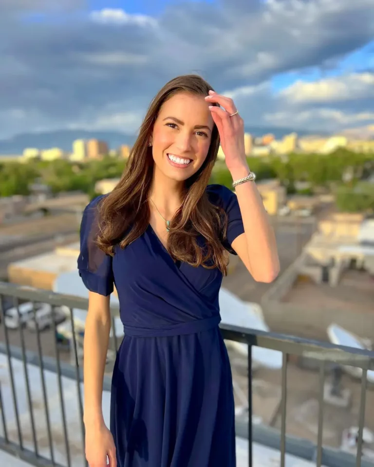 Zoe Mintz KRQE News 13 Albuquerque, Age, Salary, Married, Meteorologist, Net Worth