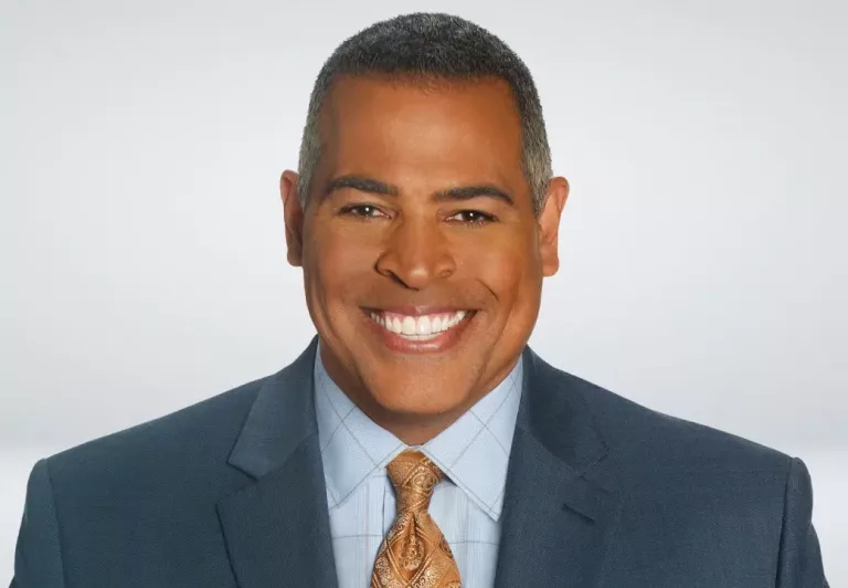 KTLA’s Chris Schauble and His Wife are Parents of Two sets of Twins