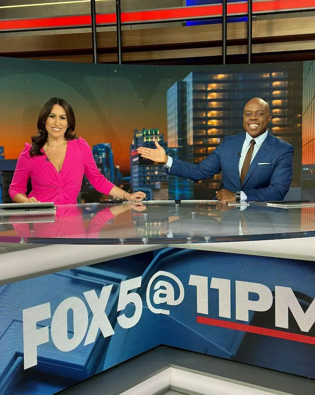 Is Kenneth Moton, The Evening Anchor at FOX 5 Gay?