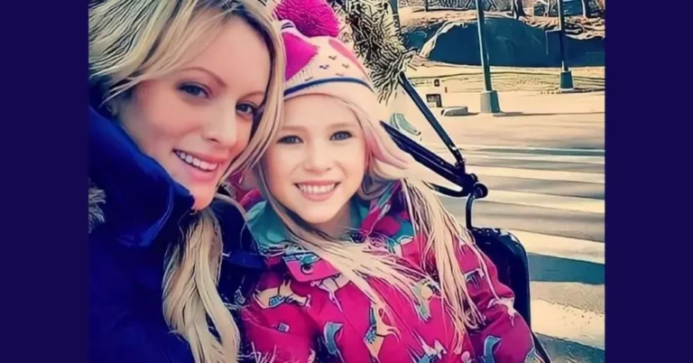 Stormy Daniels and her Daughter